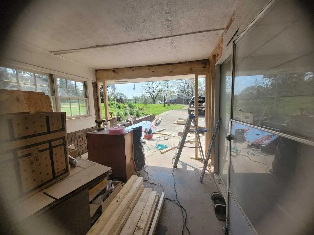 Air movers and dehumidifier for Water Mitigation Services in Gatesville